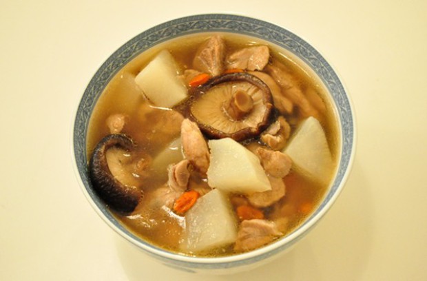 白萝卜炖肉的做法