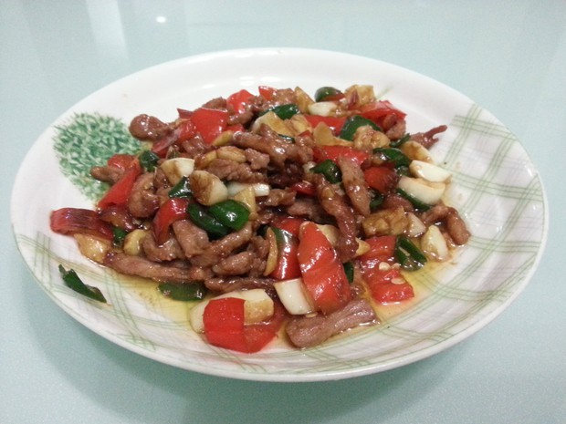 辣椒炒肉的做法