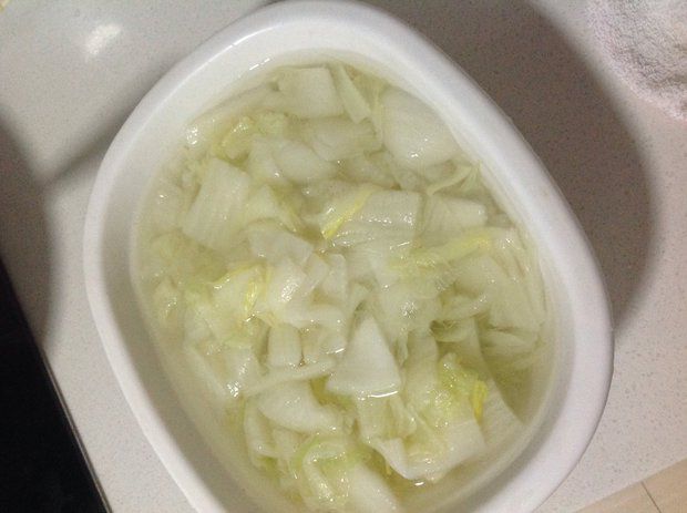 冻白菜的做法