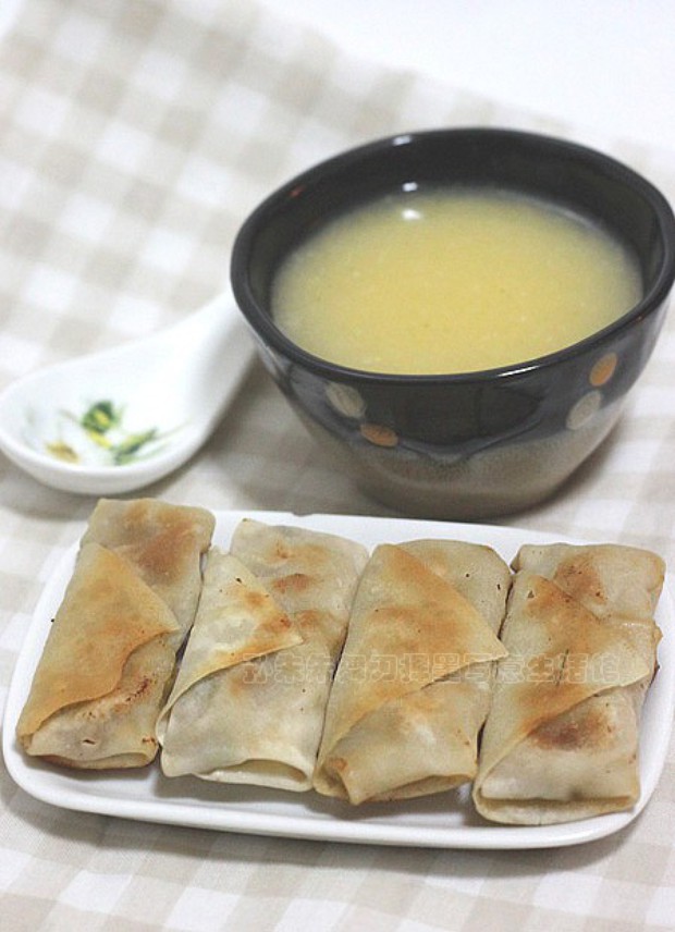 馄饨皮春卷的做法