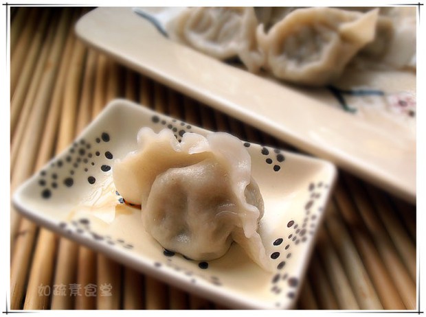 双菇豆腐饺的做法
