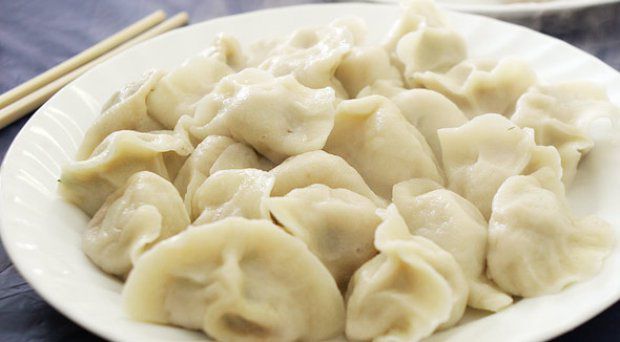 虾仁玉米鸡肉饺子的做法