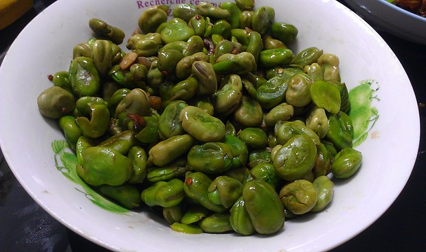 青炒蚕豆的做法