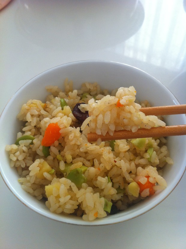 蚕豆焖饭的做法