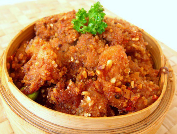 蚕豆粉蒸肉的做法