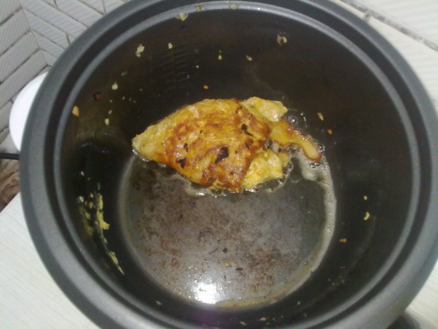 电饭锅煎鸡蛋的做法