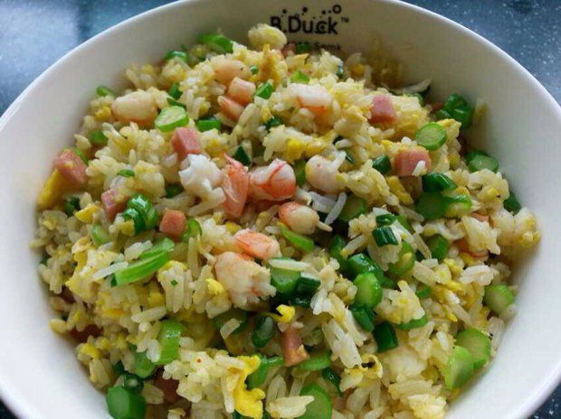 虾仁蛋炒饭的做法