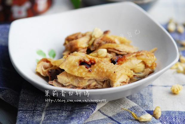茉莉香白斩鸡的做法