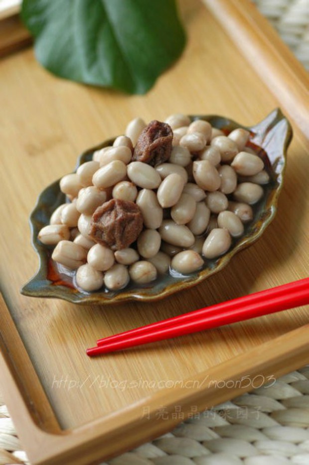 话梅花生的做法