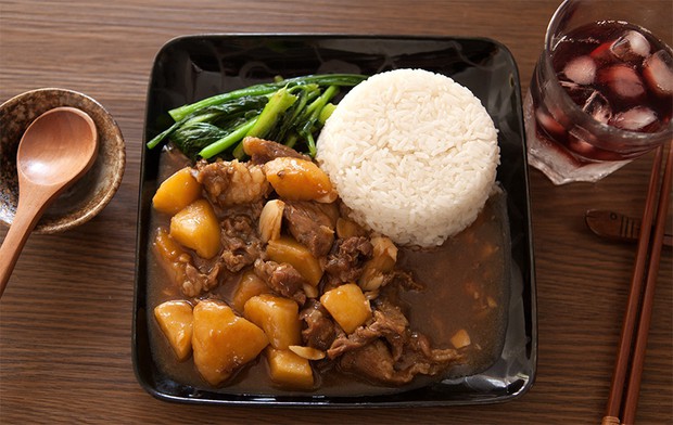黄焖牛腩饭的做法