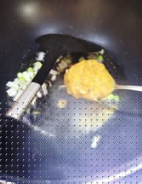 ź 2