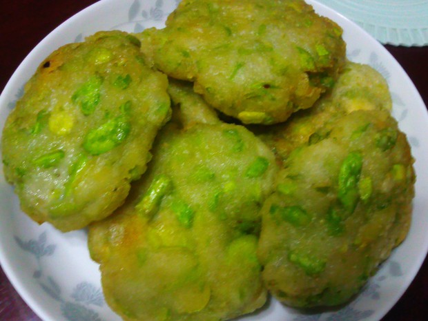 蚕豆糯米饼的做法