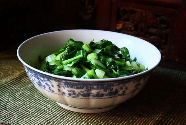 炒甜菜心的做法