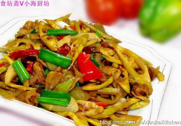 五花肉香烹笋的做法
