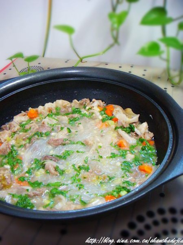 羊肉蘑菇粉丝煲的做法