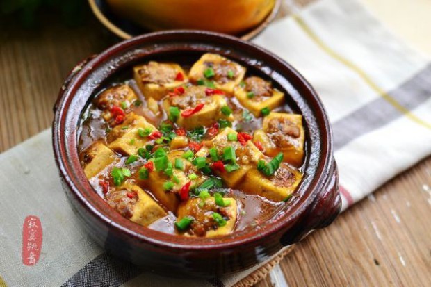 砂锅煲豆腐酿的做法