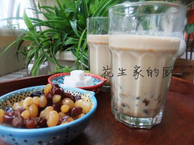 焦糖蜜豆奶茶的做法
