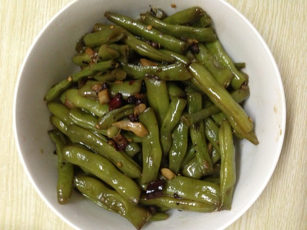 非油煎版干煸豆角的做法