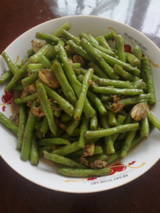 豆角炒蛤蛎的做法