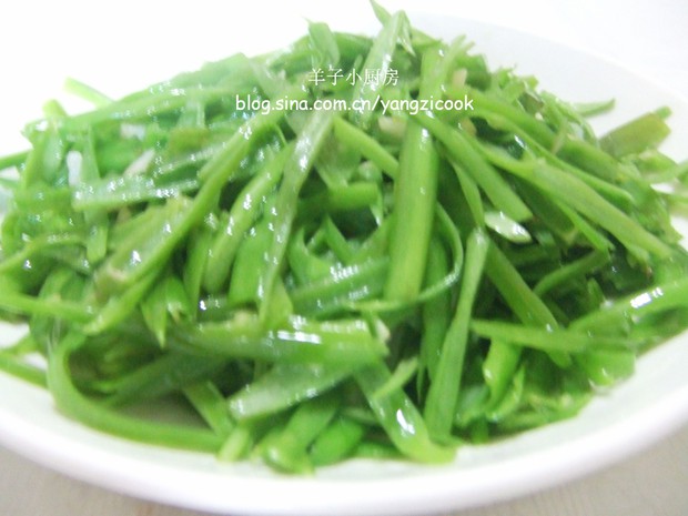 炒空心菜梗丝的做法