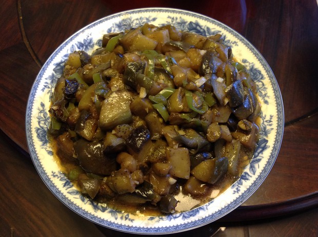 有肉的味道的红烧茄子的做法