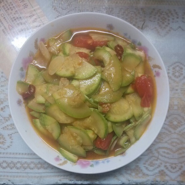 西红柿炒西葫芦的做法