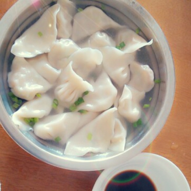 豆腐香芹冬菇饺子的做法