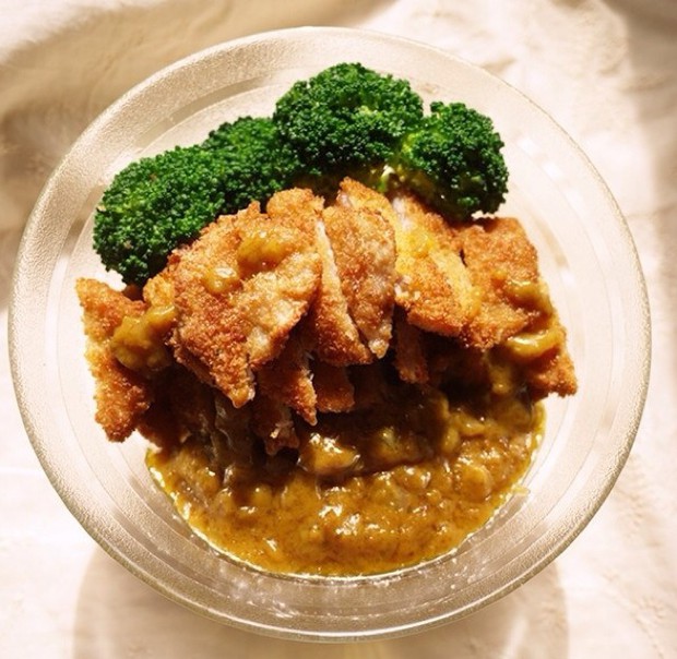 黄金咖喱猪排饭的做法