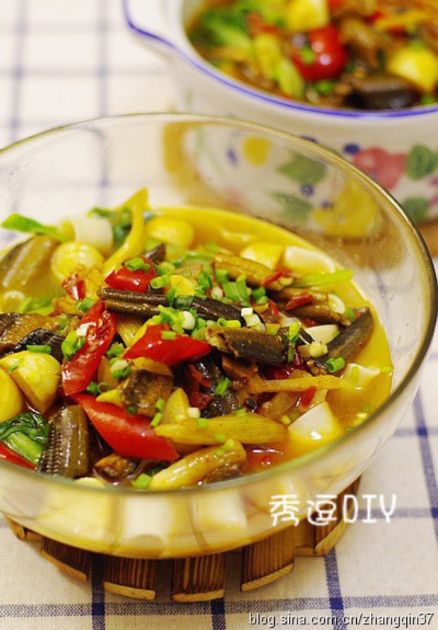 泡椒鳝鱼刀削面的做法