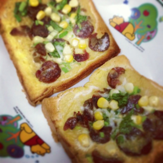腊肠Pizza的做法