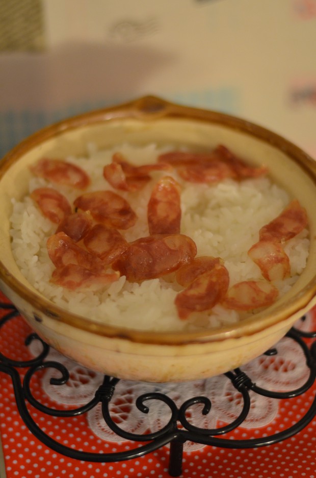 腊肠煲仔饭的做法