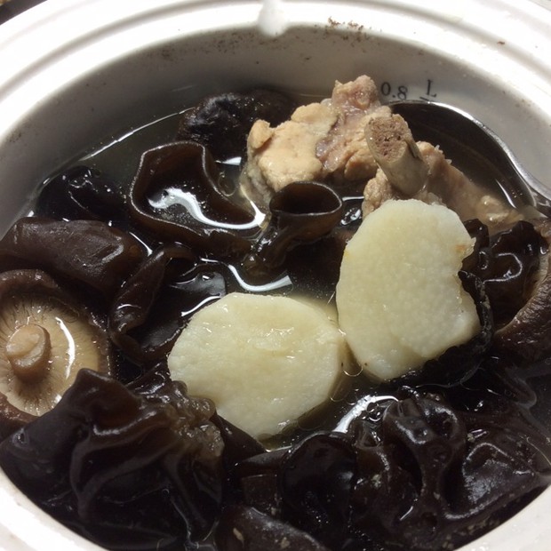 山药排骨汤的做法