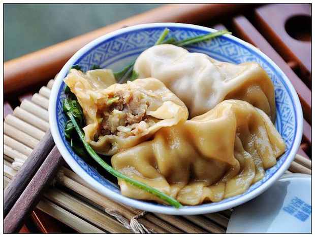 瑶柱苞菜饺子的做法