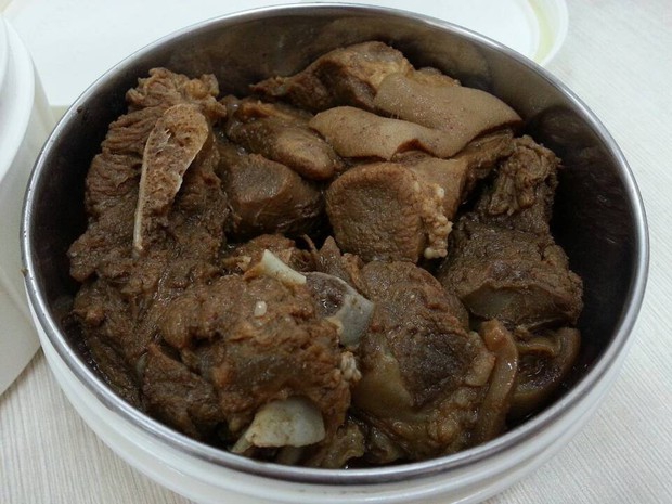 简易版-腐乳焖羊腿的做法