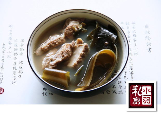 绿豆海带排骨汤的做法