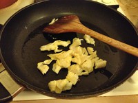 ˼ 4