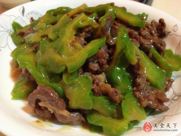耗油苦瓜炒牛肉的做法