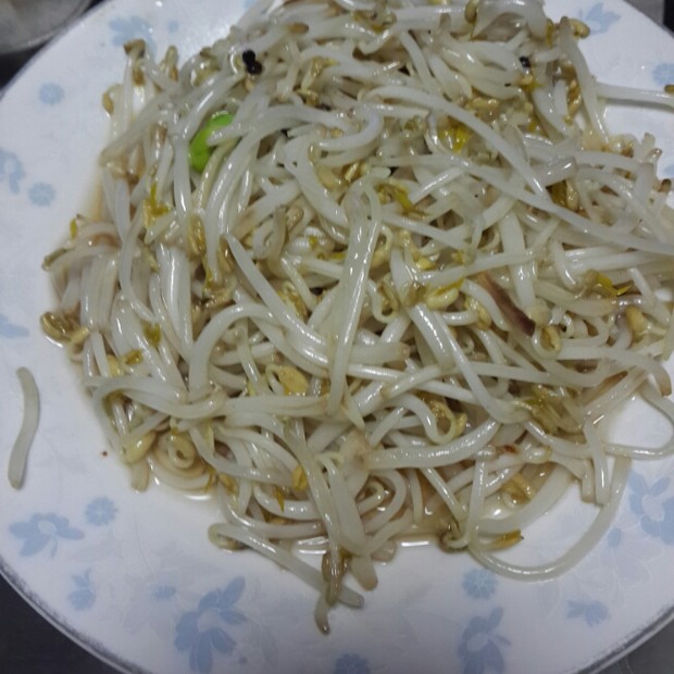 自己发绿豆芽的做法