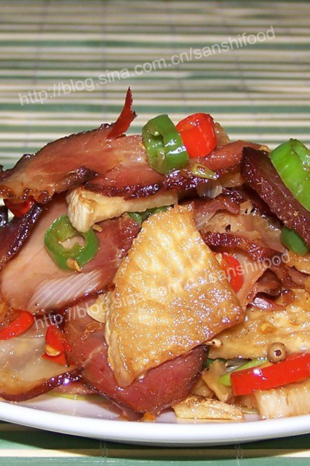 腊肉萝卜干的做法