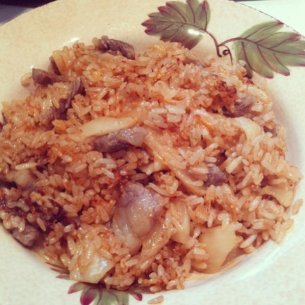 泡菜牛肉炒饭的做法