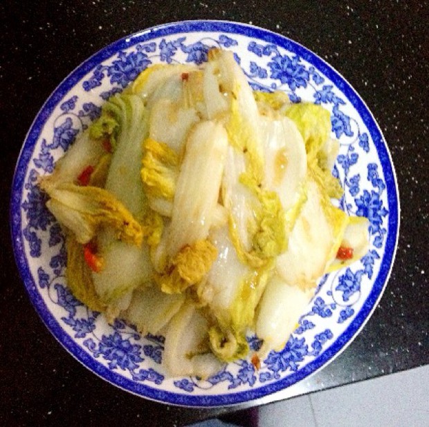 酸辣娃娃菜的做法