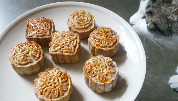 紫薯豆沙月饼的做法