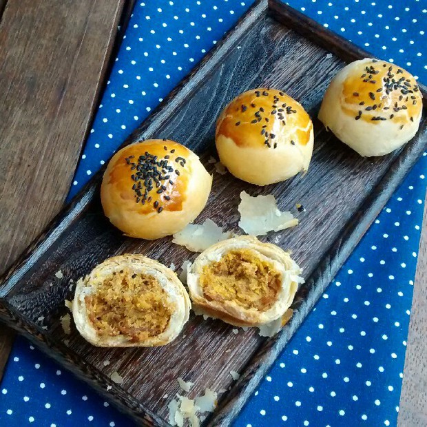 黄金肉松酥的做法