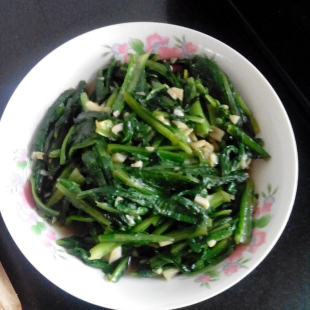 光荣的油麦菜的做法