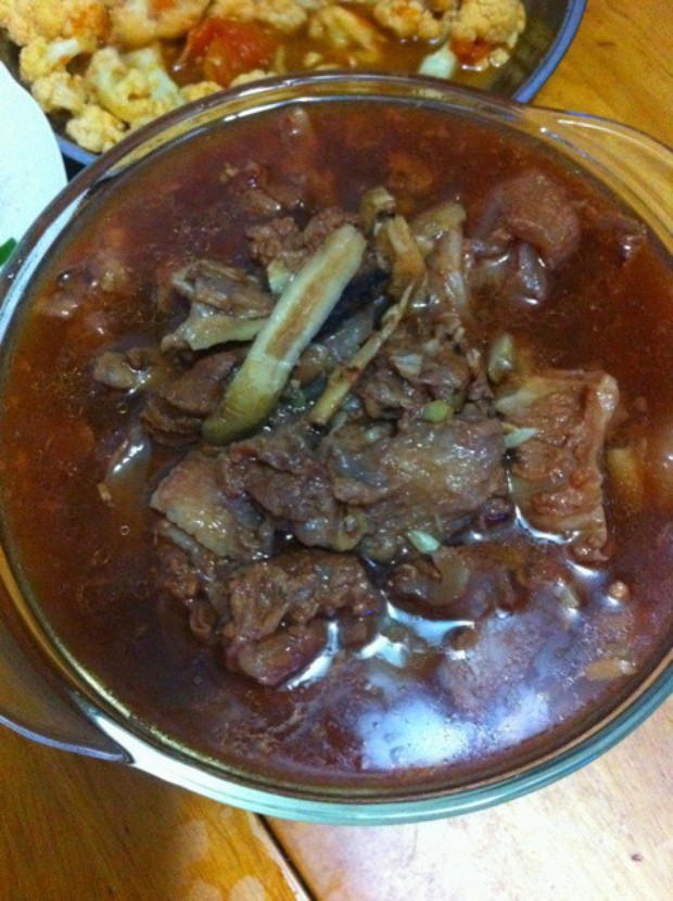 秘制焖牛腩的做法
