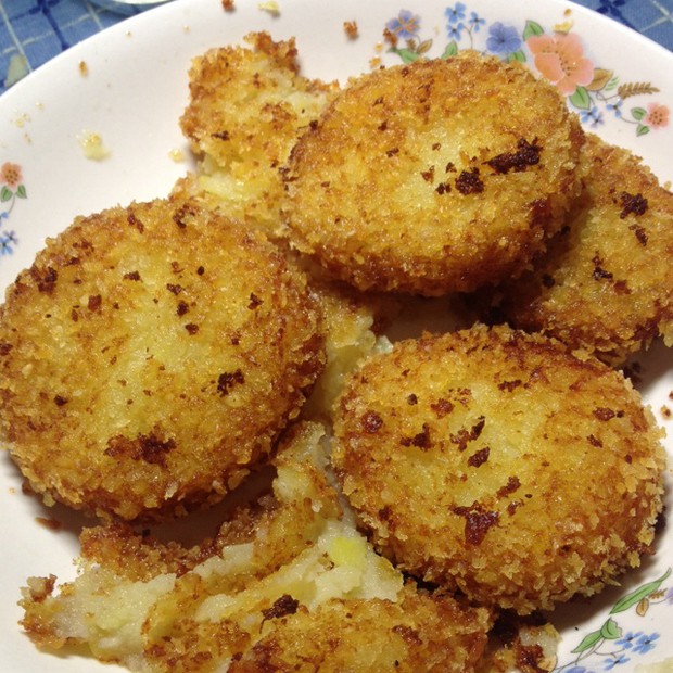 鳕鱼土豆饼的做法