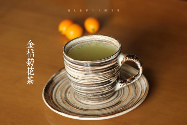 金桔菊花茶的做法