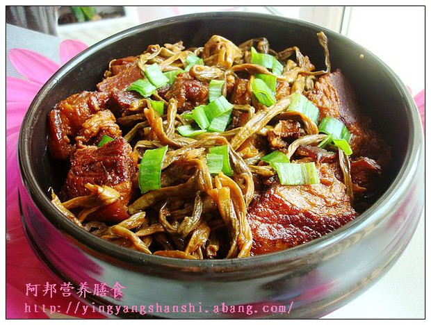 干豆角烧肉的做法