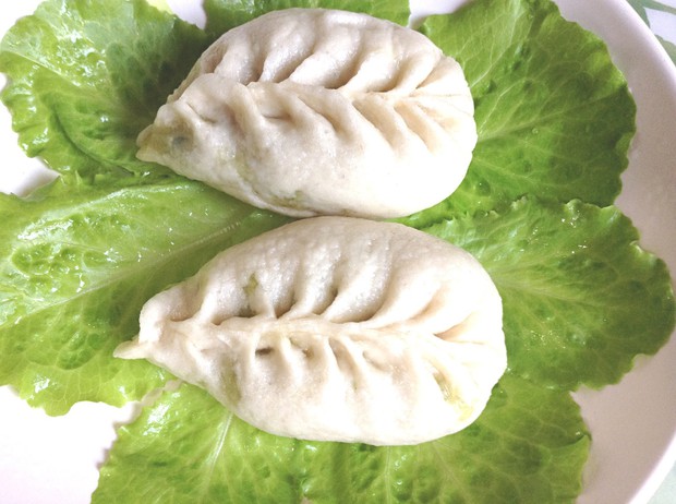韭菜鸡蛋馅麦穗包子的做法