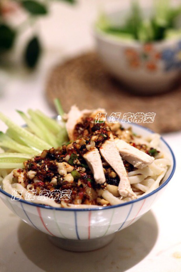 鸡丝凉面的做法